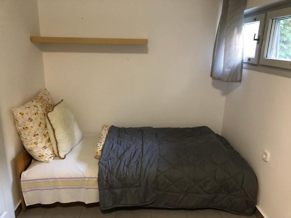 Ferienwohnung Iker Nyaralo Balatonfenyves Exterior foto